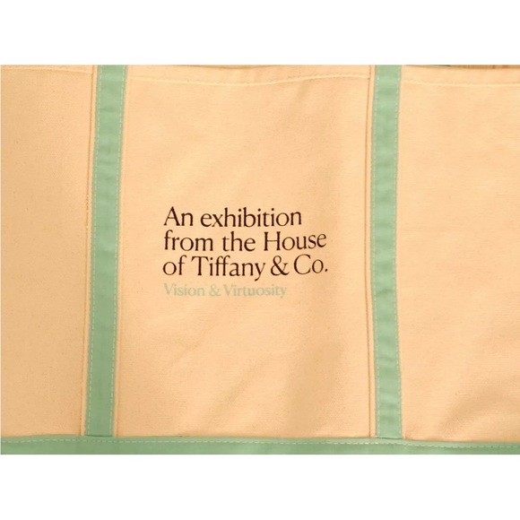 NEW TIFFANY & CO. Vision & Virtuosity Exhibit London Canvas Tote Bag VERY RARE - Picture 5 of 10